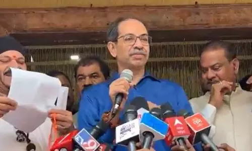 छोटा राजन के भाई ठाकरे की शिवसेना में शामिल, उद्धव ने की शिंदे की आलोचना