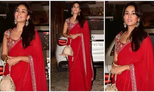 करवा चौथ पर Mira Kapoor का लाजवाब लुक: लाल साड़ी, सिंपल बिंदी और शाही अंदाज में दिखीं शाहिद कपूर की पत्नी करवा चौथ पर Mira Kapoor का लाजवाब लुक: लाल साड़ी, सिंपल बिंदी और शाही अंदाज में दिखीं शाहिद कपूर की पत्नी