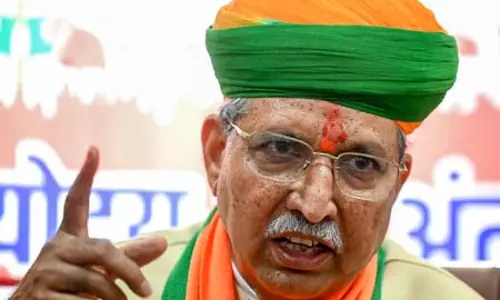 विकृत मानसिकता के कारण राहुल गांधी देश में भ्रम और झूठ फैला रहे हैं : केंद्रीय मंत्री अर्जुन राम मेघवाल विकृत मानसिकता के कारण राहुल गांधी देश में भ्रम और झूठ फैला रहे हैं : केंद्रीय मंत्री अर्जुन राम मेघवाल