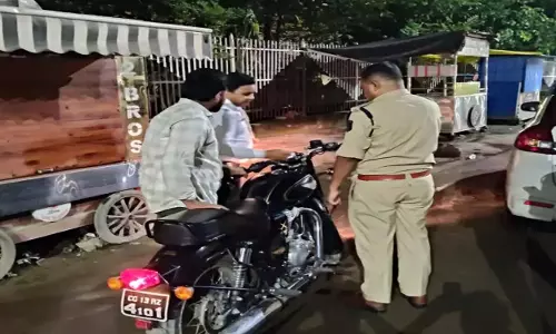 यातायात पुलिस का सख्त अभियान: मॉडिफाइड साइलेंसर और तेज रफ्तार वाहनों पर कार्रवाई