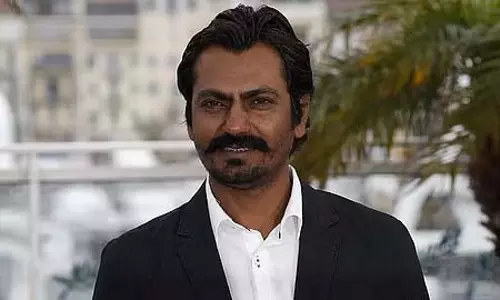 Nawazuddin की 100 करोड़ की मानहानि याचिका खारिज, बॉम्बे HC ने गैर‑प्रदर्शन के आधार पर किया रद्द