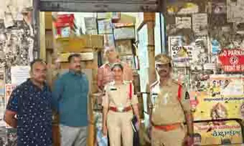 Hyderabad: अवैध रूप से संग्रहीत पटाखे जब्त, एक गिरफ्तार