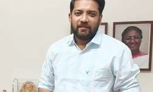 केरल: पुलिस के लाठीचार्ज और आंसू गैस से कांग्रेस सांसद और यूडीएफ कार्यकर्ता घायल