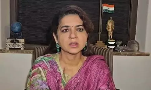 बिहार की जनता समझदार, तेजस्वी यादव के झूठे वादे पर नहीं करेगी एतबार : शाइना एनसी बिहार की जनता समझदार, तेजस्वी यादव के झूठे वादे पर नहीं करेगी एतबार : शाइना एनसी