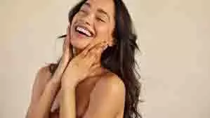 Skin Care Tips: त्योहारों के सीजन में चांद का चमकेगा चेहरा, अगर हफ्ते में 3 बार इस्तेमाल कर लिया ये फेस पैक Skin Care Tips: त्योहारों के सीजन में चांद का चमकेगा चेहरा, अगर हफ्ते में 3 बार इस्तेमाल कर लिया ये फेस पैक