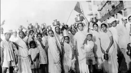 CSMVS में दुर्लभ फोटो प्रदर्शनी में शहर के 1930 के भूले-बिसरे प्रदर्शनकारी जीवंत हो उठे CSMVS में दुर्लभ फोटो प्रदर्शनी में शहर के 1930 के भूले-बिसरे प्रदर्शनकारी जीवंत हो उठे