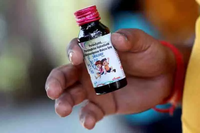 Himachal: तीन कफ सिरप के लिए खुदरा और थोक दुकानों का निरीक्षण किया जाएगा Himachal: तीन कफ सिरप के लिए खुदरा और थोक दुकानों का निरीक्षण किया जाएगा