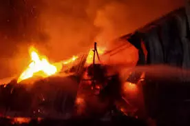 Yamunanagar: प्लाईवुड यूनिट में आग, फैक्ट्री का हिस्सा जलकर राख Yamunanagar: प्लाईवुड यूनिट में आग, फैक्ट्री का हिस्सा जलकर राख