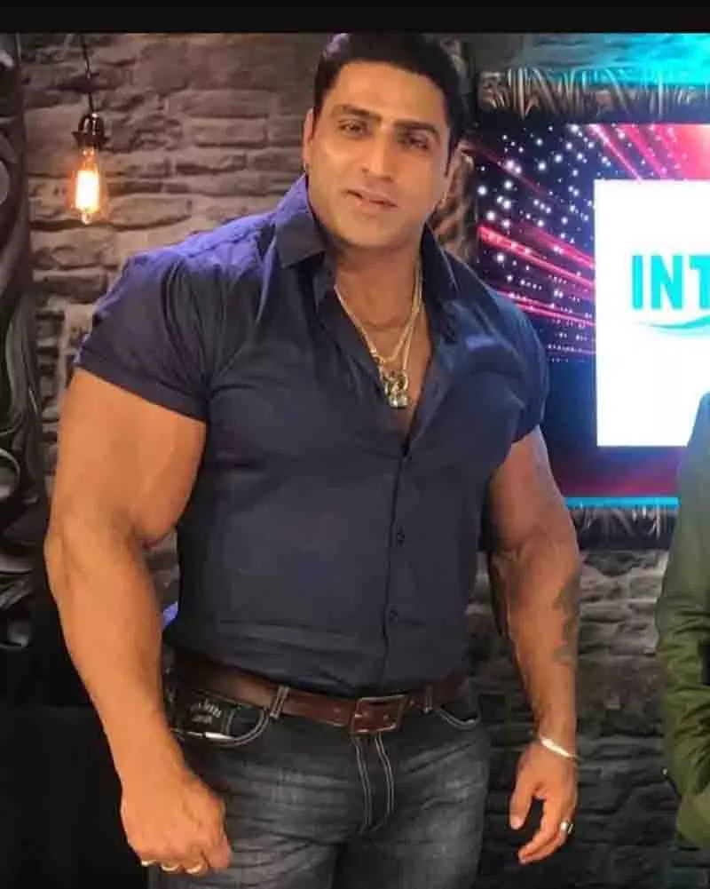 Jalandhar में बॉडीबिल्डिंग आइकन घुम्मन को अश्रुपूर्ण विदाई Jalandhar में बॉडीबिल्डिंग आइकन घुम्मन को अश्रुपूर्ण विदाई
