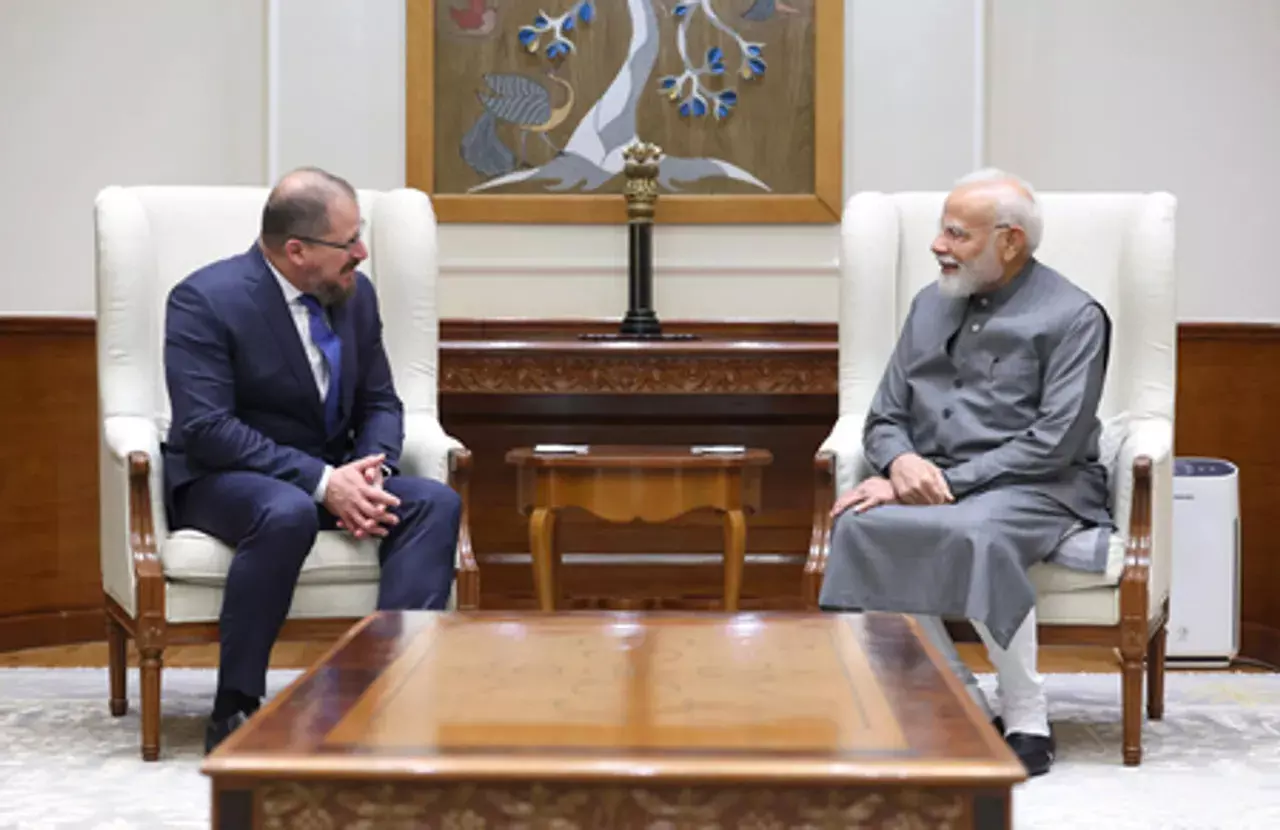 पीएम मोदी ने क्वालकॉम के सीईओ के साथ आर्टिफिशियल इंटेलिजेंस, इनोवेशन और कौशल में भारत की प्रगति पर की चर्चा पीएम मोदी ने क्वालकॉम के सीईओ के साथ आर्टिफिशियल इंटेलिजेंस, इनोवेशन और कौशल में भारत की प्रगति पर की चर्चा