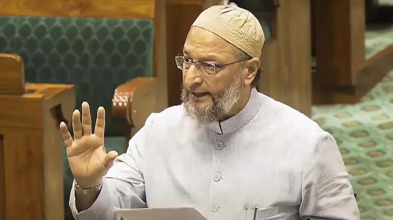 AIMIM 100 सीटों पर चुनाव लड़ेगी, बिहार में तीसरा विकल्प पेश करेगी AIMIM 100 सीटों पर चुनाव लड़ेगी, बिहार में तीसरा विकल्प पेश करेगी