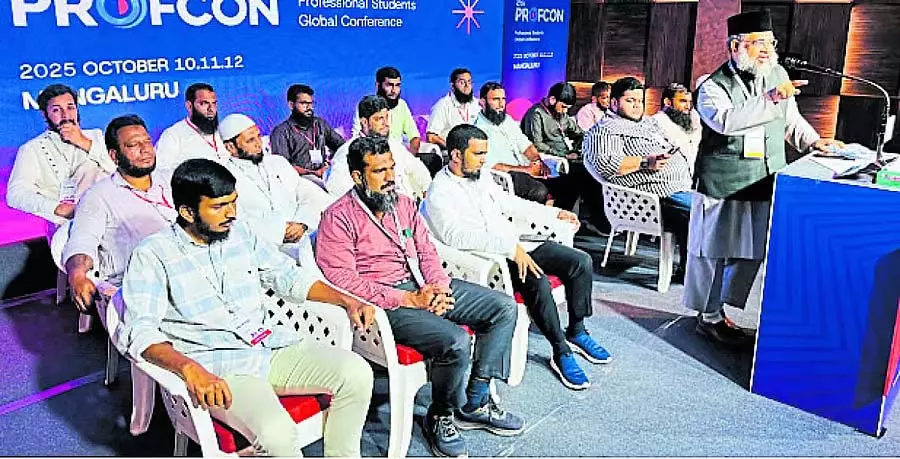खराब संस्कृति को परिसर में प्रवेश न करने दें: Sheikh Abdussalam Madani खराब संस्कृति को परिसर में प्रवेश न करने दें: Sheikh Abdussalam Madani
