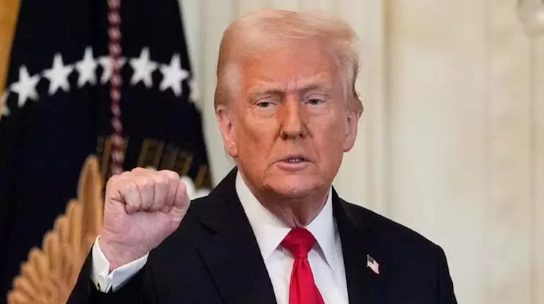 Trump की नीतियाँ बाकी दुनिया से विकास को क्यों पीछे धकेल रही हैं? Trump की नीतियाँ बाकी दुनिया से विकास को क्यों पीछे धकेल रही हैं?
