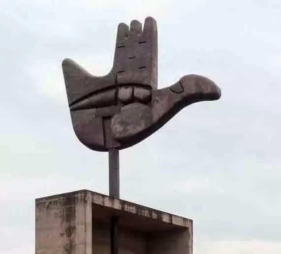 Chandigarh में सीवरेज और जलापूर्ति को बेहतर बनाने के लिए 24.17 करोड़ रुपये की योजना Chandigarh में सीवरेज और जलापूर्ति को बेहतर बनाने के लिए 24.17 करोड़ रुपये की योजना