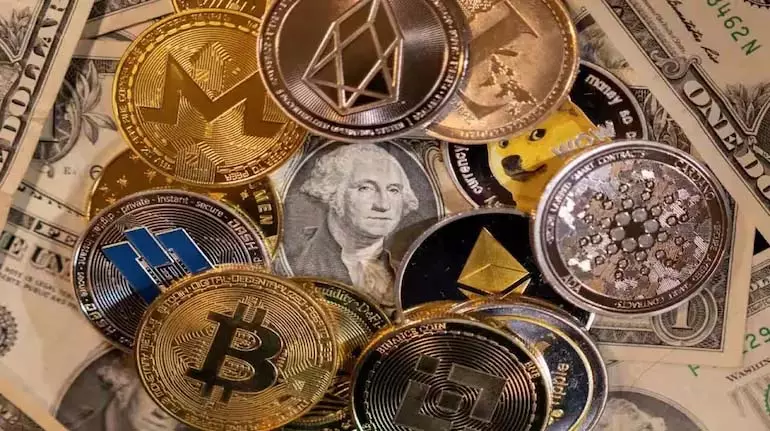 भारतीय Crypto निवेशक बाजार से 19 अरब डॉलर की गिरावट के बाद खरीदारी के लिए दौड़े भारतीय Crypto निवेशक बाजार से 19 अरब डॉलर की गिरावट के बाद खरीदारी के लिए दौड़े