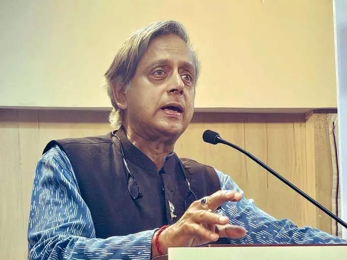 भारत की बहुसंस्कृतिवाद और बहुभाषिकता ही देश की असली ताकत है - Shashi Tharoor भारत की बहुसंस्कृतिवाद और बहुभाषिकता ही देश की असली ताकत है - Shashi Tharoor
