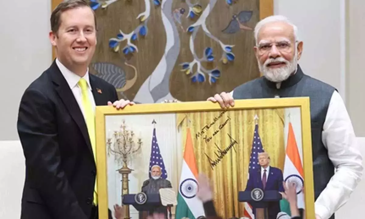 नए राजदूत Sergio Gor ने पीएम मोदी से की महत्वपूर्ण मुलाकात नए राजदूत Sergio Gor ने पीएम मोदी से की महत्वपूर्ण मुलाकात