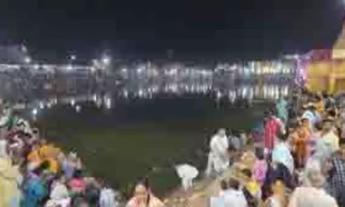 Ashtami Snan 2025: अहोई अष्टमी पर ही राधा कुंड में स्नान क्यों किया जाता है,जानें इसका महत्व