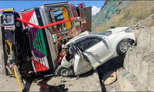 Ramban सड़क दुर्घटना में वकील की मौत, 4 घायल