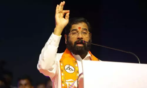 शिवसेना कार्यकर्ताओं से आगामी चुनावों के लिए तैयार रहने का आग्रह किया : Deputy CM शिवसेना कार्यकर्ताओं से आगामी चुनावों के लिए तैयार रहने का आग्रह किया : Deputy CM