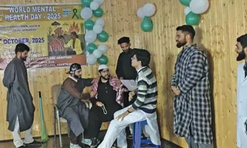 Anantnag छात्रों ने नाटक-हास्य से पैनिक अटैक की वास्तविकता और इलाज दिखाया