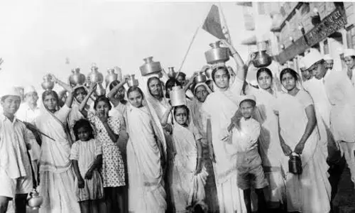 CSMVS में दुर्लभ फोटो प्रदर्शनी में शहर के 1930 के भूले-बिसरे प्रदर्शनकारी जीवंत हो उठे CSMVS में दुर्लभ फोटो प्रदर्शनी में शहर के 1930 के भूले-बिसरे प्रदर्शनकारी जीवंत हो उठे