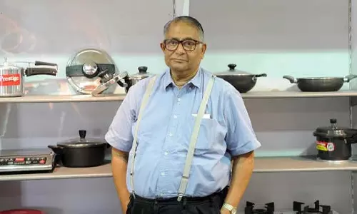 Tamil Nadu: प्रेस्टीज ग्रुप के पूर्व चेयरमैन टी टी जगन्नाथन का 77 वर्ष की आयु में निधन Tamil Nadu: प्रेस्टीज ग्रुप के पूर्व चेयरमैन टी टी जगन्नाथन का 77 वर्ष की आयु में निधन