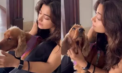 After Vijay Deverakonda, उनकी मंगेतर रश्मिका मंदाना ने    बड़े हीरे की सगाई की अंगूठी दिखाई