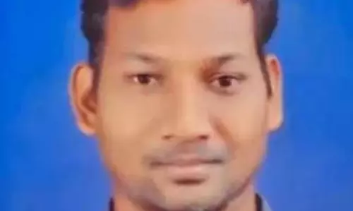 पति की लम्बी आयु के लिए करवा चौथ का व्रत थी महिला, पति की संदिग्ध मौत