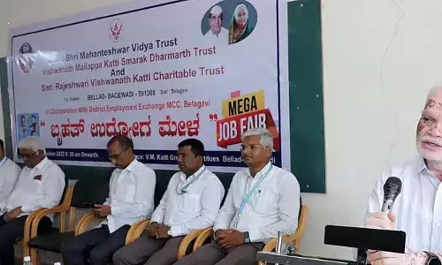 रोजगार मेले में 400 लोगों को जनादेश पत्र: Pawan Katti
