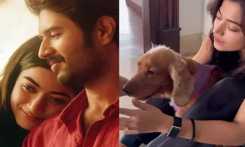 Vijay Devarakonda से सगाई के बाद रश्मिका मंदाना ने दिखाई अंगूठी Vijay Devarakonda से सगाई के बाद रश्मिका मंदाना ने दिखाई अंगूठी