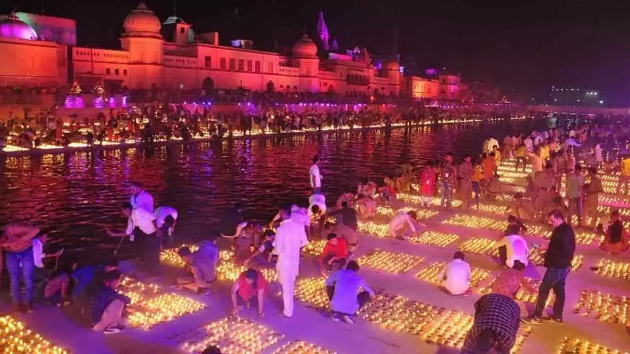 Ayodhya: योगी सरकार की योजनाओं से दीपोत्सव में अयोध्या का होगा भव्य प्रदर्शन Ayodhya: योगी सरकार की योजनाओं से दीपोत्सव में अयोध्या का होगा भव्य प्रदर्शन