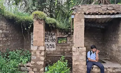 Hagaribommanahalli: यह सड़क यात्रियों के लिए विश्राम स्थल है Hagaribommanahalli: यह सड़क यात्रियों के लिए विश्राम स्थल है