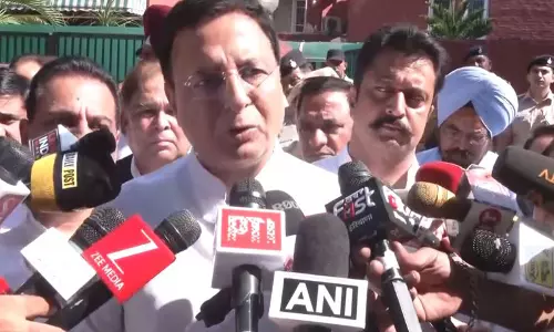 रणदीप सिंह सुरजेवाला ने हरियाणा IPS अधिकारी की मौत पर दुख व्यक्त किया रणदीप सिंह सुरजेवाला ने हरियाणा IPS अधिकारी की मौत पर दुख व्यक्त किया