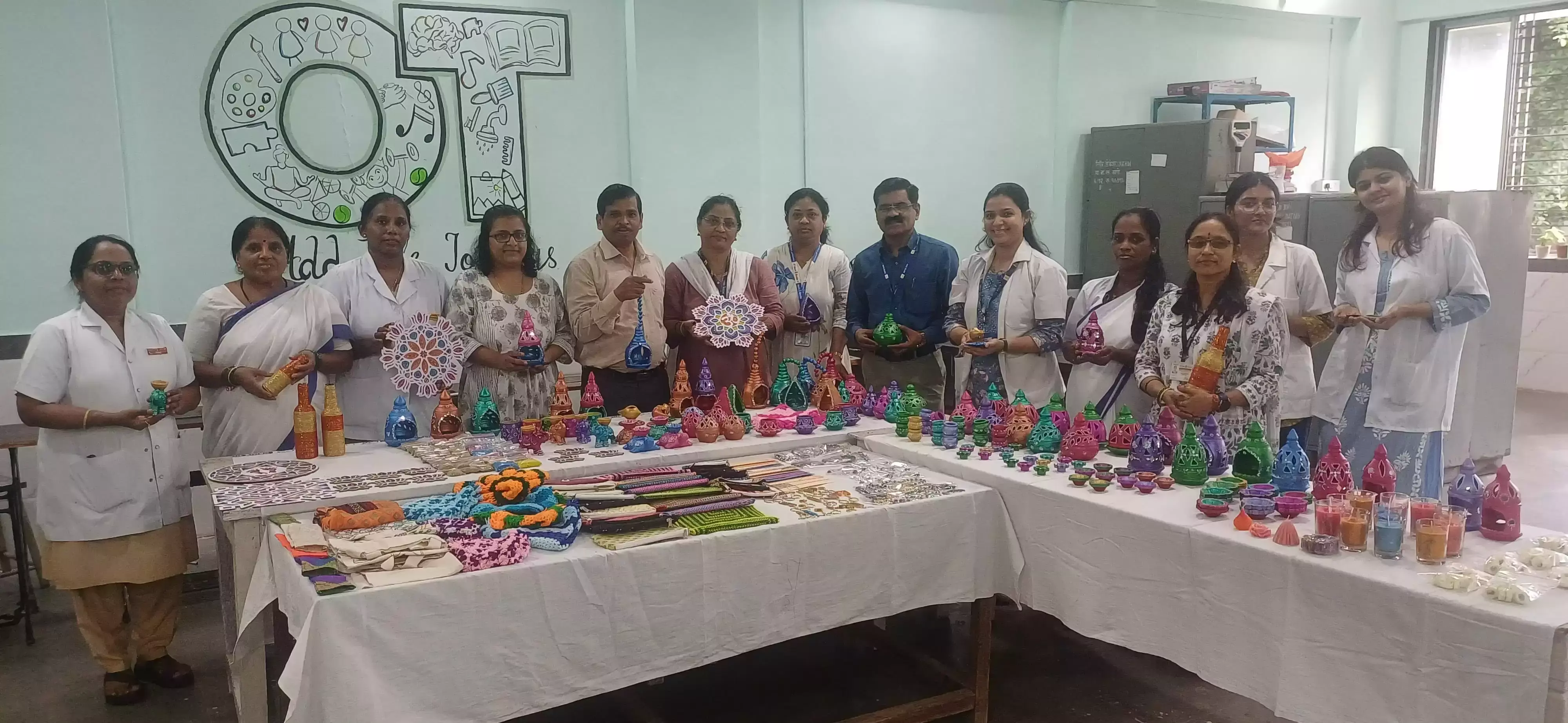 Mumbai: मनोरोग अस्पताल में रोगियों ने दी उज्जवल भविष्य की दीवाली