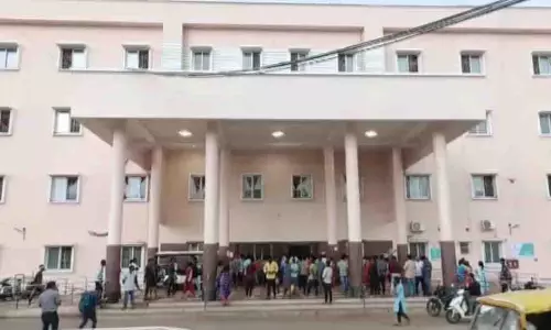 Odisha के अस्पताल से तीन दिन का नवजात बच्चा चोरी Odisha के अस्पताल से तीन दिन का नवजात बच्चा चोरी