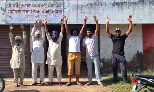 मोहाली के किसानों ने सहकारी समितियों में DAP की अनुपलब्धता पर चिंता जताई