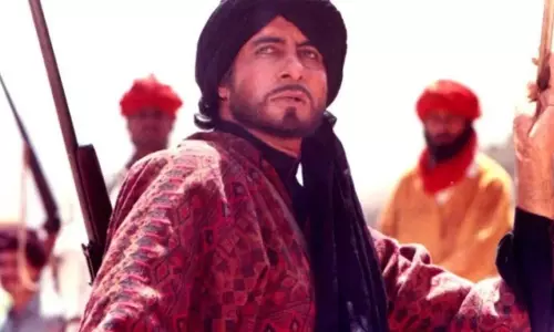 Amitabh Bachchan से 32 साल छोटी इस एक्ट्रेस ने जताई थी शादी की ख्वाहिश, सालों तक छुपा रहा राज Amitabh Bachchan से 32 साल छोटी इस एक्ट्रेस ने जताई थी शादी की ख्वाहिश, सालों तक छुपा रहा राज
