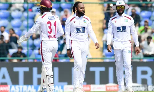 भारत ने 518/5 पर पारी घोषित की, वेस्टइंडीज ने चायकाल तक 26/1 का स्कोर बनाया