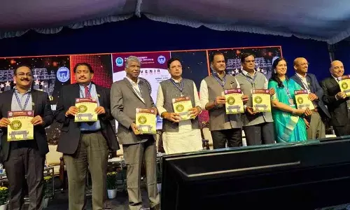 केयू जल्द ही टी हब के साथ समझौता ज्ञापन पर हस्ताक्षर करेगा: कुलपति Pratap Reddy केयू जल्द ही टी हब के साथ समझौता ज्ञापन पर हस्ताक्षर करेगा: कुलपति Pratap Reddy