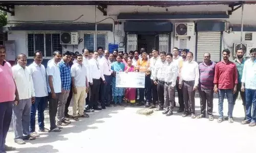 SBI दुर्घटना बीमा चेक प्रस्तुति