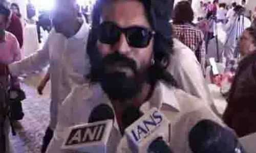 Ram Charan ने अमिताभ बच्चन को जन्मदिन की हार्दिक शुभकामनाएं दीं Ram Charan ने अमिताभ बच्चन को जन्मदिन की हार्दिक शुभकामनाएं दीं