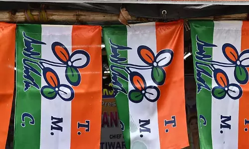 सोने के आभूषण लूट को लेकर तृणमूल गुटीय संघर्ष