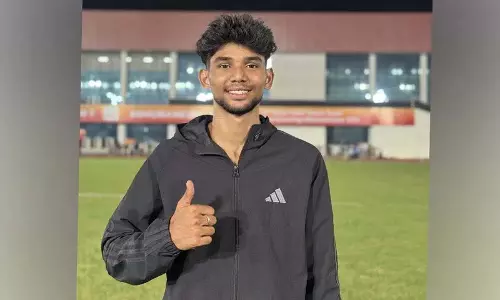राष्ट्रीय जूनियर एथलेटिक्स में आंध्र प्रदेश के शैख रोशन ने 110 मीटर हर्डल्स (U-20) में सिल्वर मेडल जीता राष्ट्रीय जूनियर एथलेटिक्स में आंध्र प्रदेश के शैख रोशन ने 110 मीटर हर्डल्स (U-20) में सिल्वर मेडल जीता