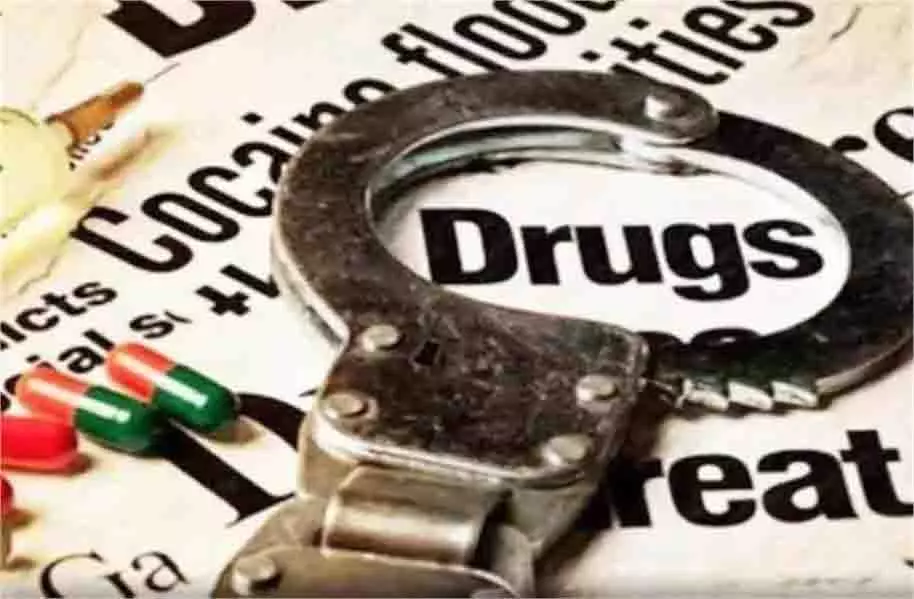 Jammu-Kashmir: पुलिस ने ड्रग तस्करों पर की कार्रवाई Jammu-Kashmir: पुलिस ने ड्रग तस्करों पर की कार्रवाई