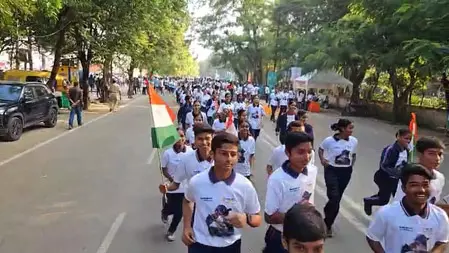 रांची में स्वदेशी मैराथन का आयोजन, 25 हजार लोगों ने हिस्सा लिया रांची में स्वदेशी मैराथन का आयोजन, 25 हजार लोगों ने हिस्सा लिया