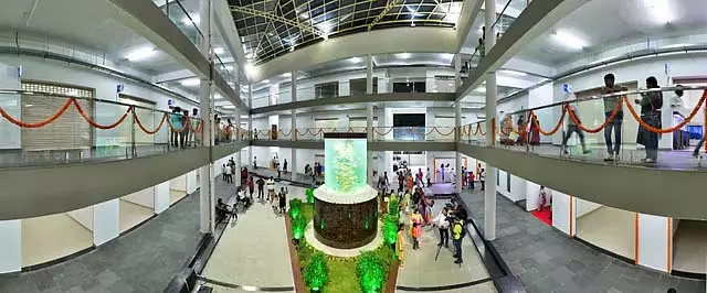 कोलाथुर रंगीन मछली व्यापार केंद्र विश्व स्तरीय है: CM कोलाथुर रंगीन मछली व्यापार केंद्र विश्व स्तरीय है: CM