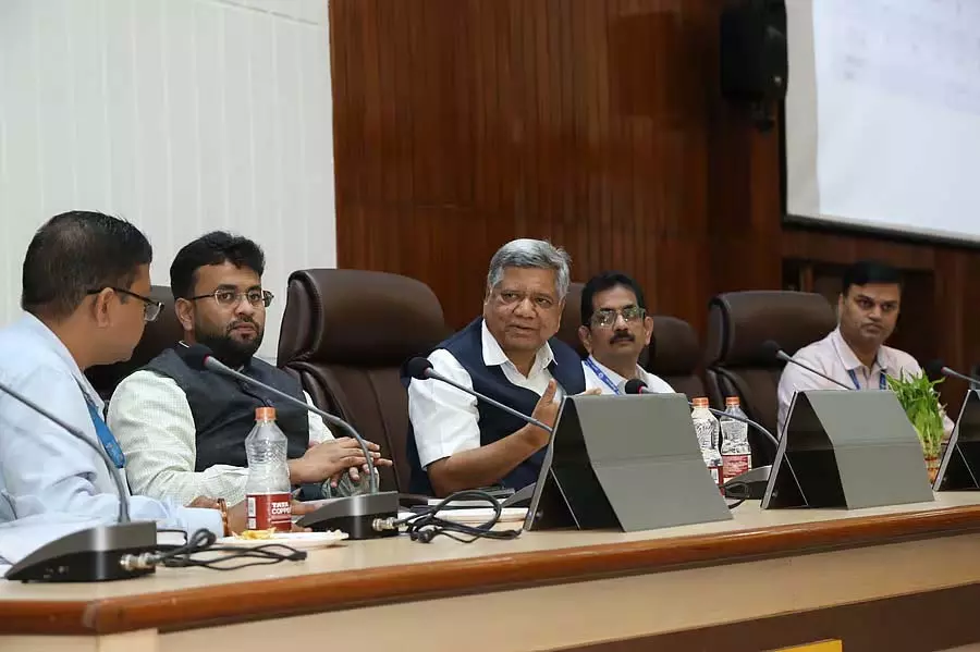 ऋण आवेदनों का शीघ्र निपटारा करें: सांसद शेट्टार ने निर्देश दिए ऋण आवेदनों का शीघ्र निपटारा करें: सांसद शेट्टार ने निर्देश दिए