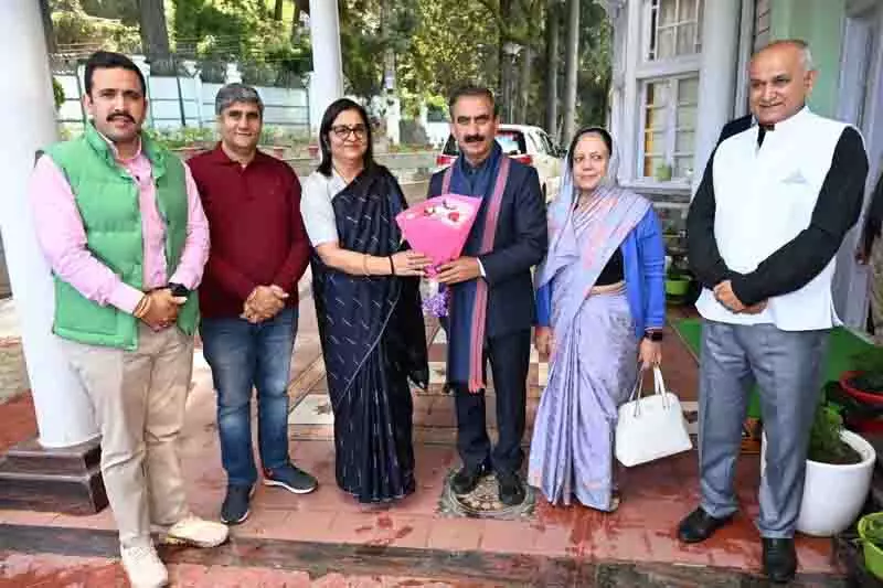 Sonia, प्रियंका की मौजूदगी में होगा वीरभद्र की प्रतिमा का अनावरण Sonia, प्रियंका की मौजूदगी में होगा वीरभद्र की प्रतिमा का अनावरण