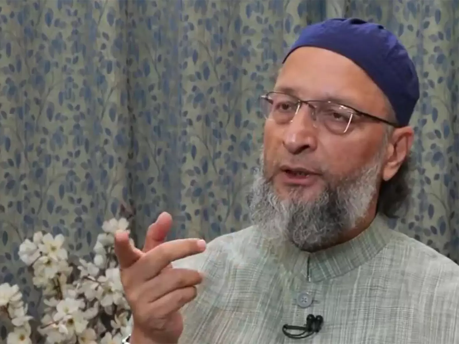 अमित शाह का गणित कमजोर, मुस्लिम आबादी पर बोल रहे झूठ: Asaduddin Owaisi अमित शाह का गणित कमजोर, मुस्लिम आबादी पर बोल रहे झूठ: Asaduddin Owaisi